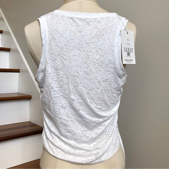 Halara Tank Top Womens XL White U Neck Side Lace Up Ruched Jacquard Casual NWT - Picture 4 of 13